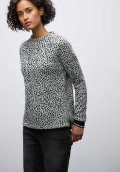 Kuscheliges Leo-Shirt