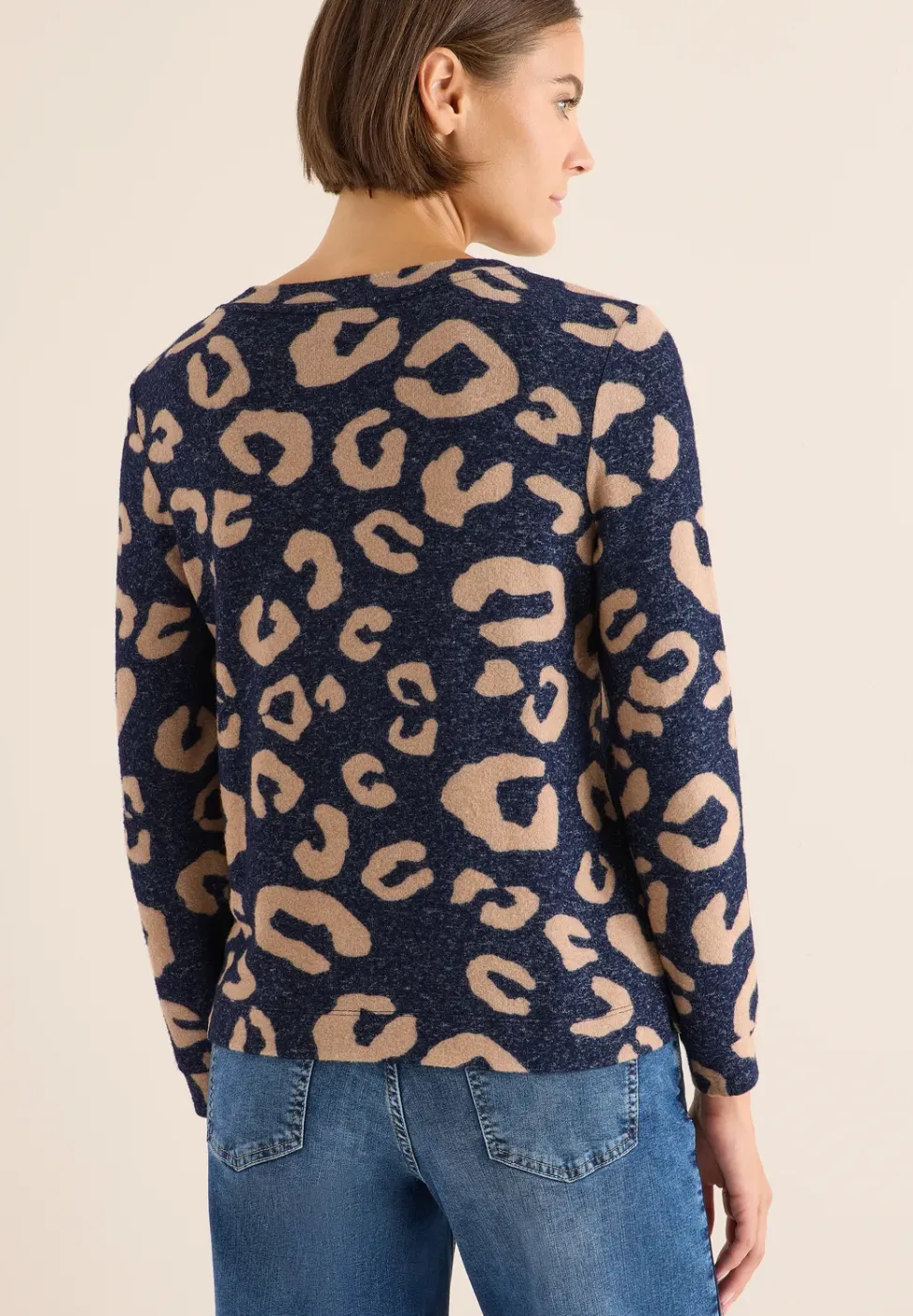Kuscheliges Leo Shirt