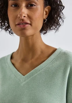 Kuscheliges V-Neck Shirt