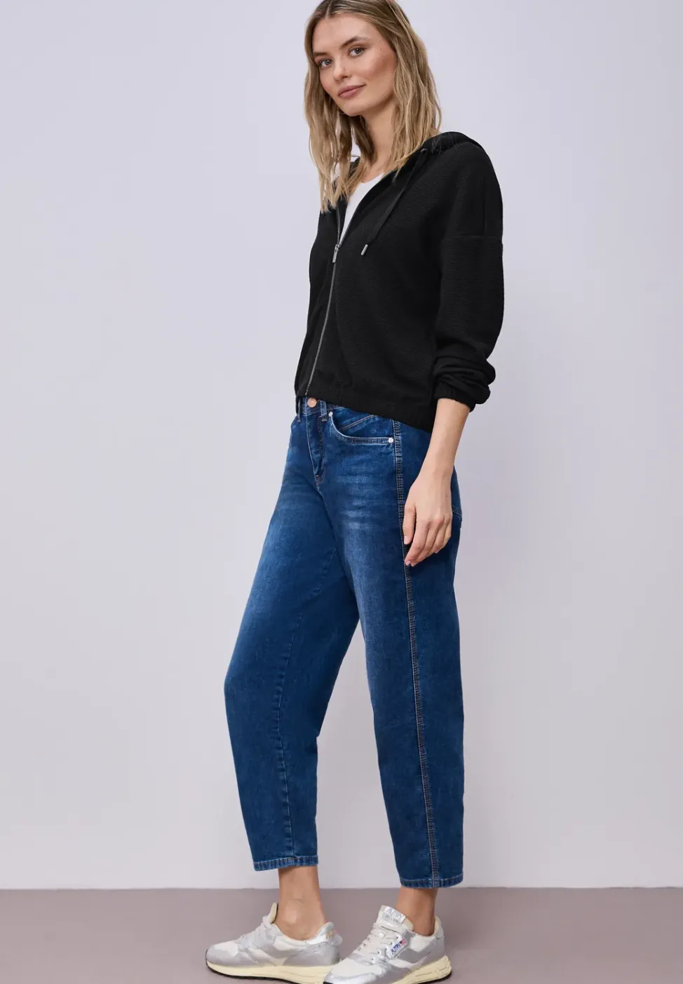 Langarm Jacke mit Kapuze und Zipper