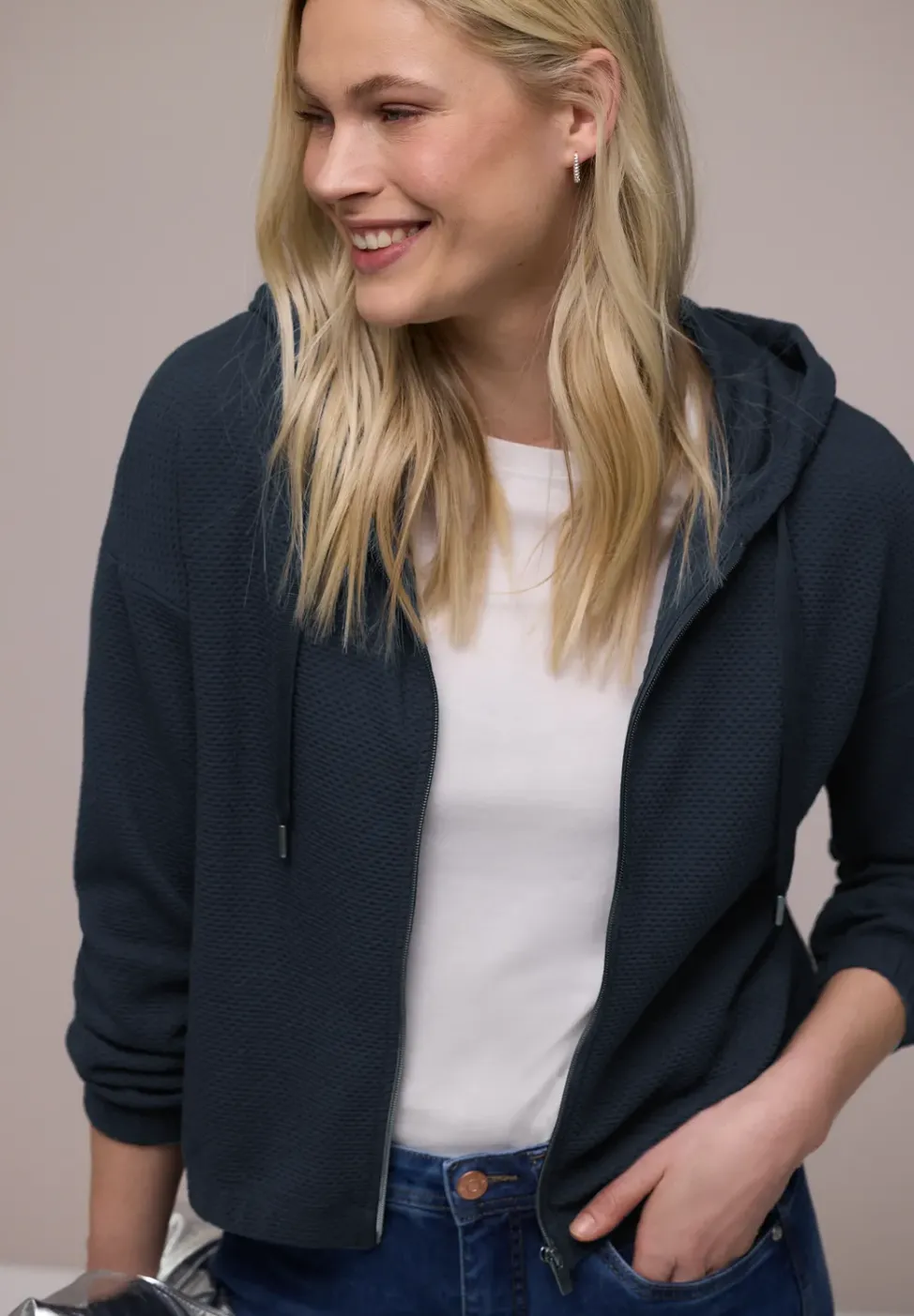 Langarm Jacke mit Kapuze und Zipper