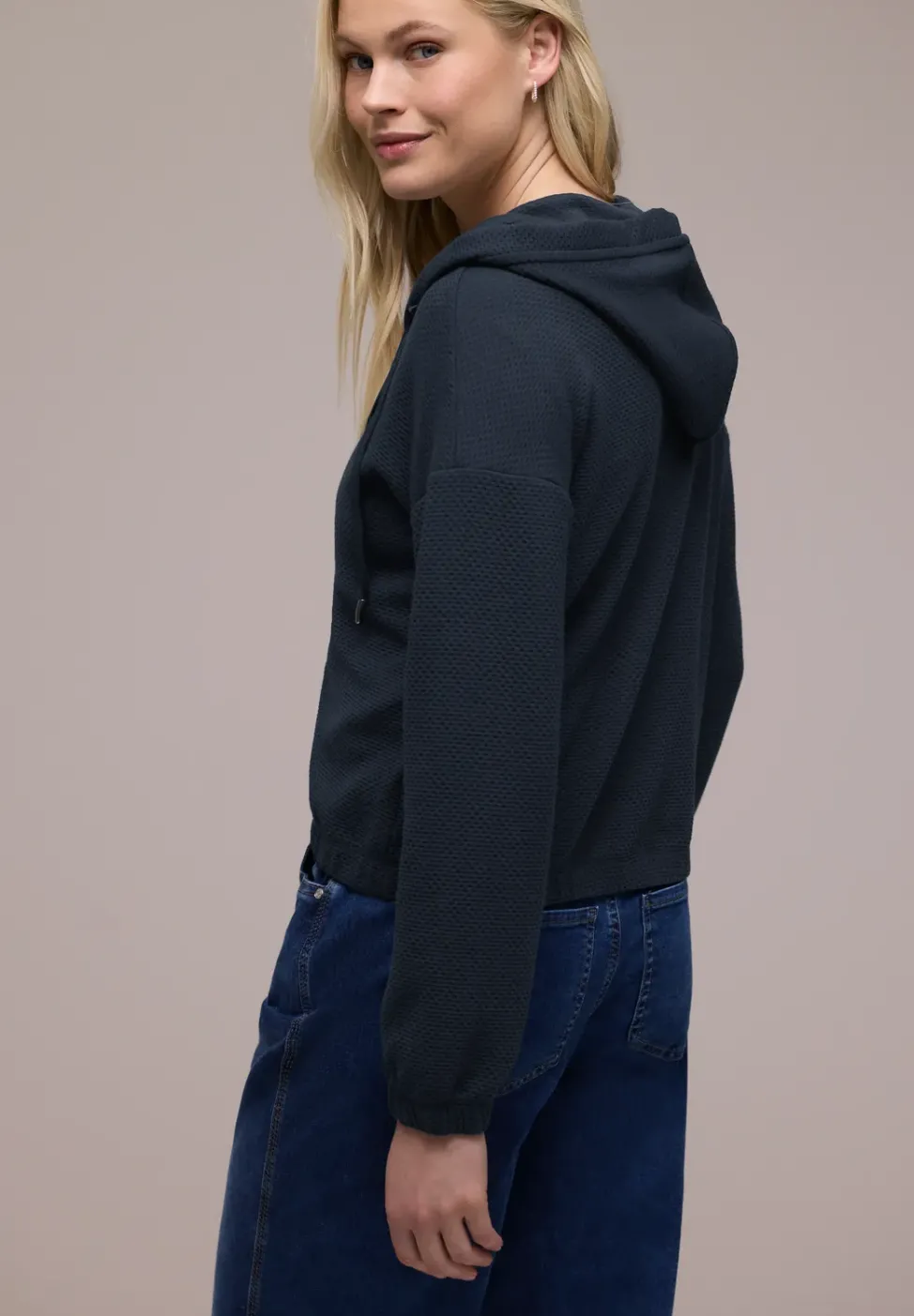 Langarm Jacke mit Kapuze und Zipper
