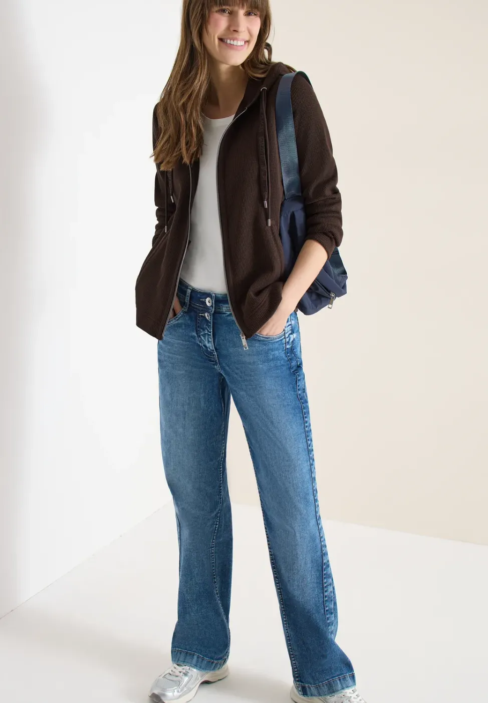 Langarm Jacke mit Kapuze und Taschen