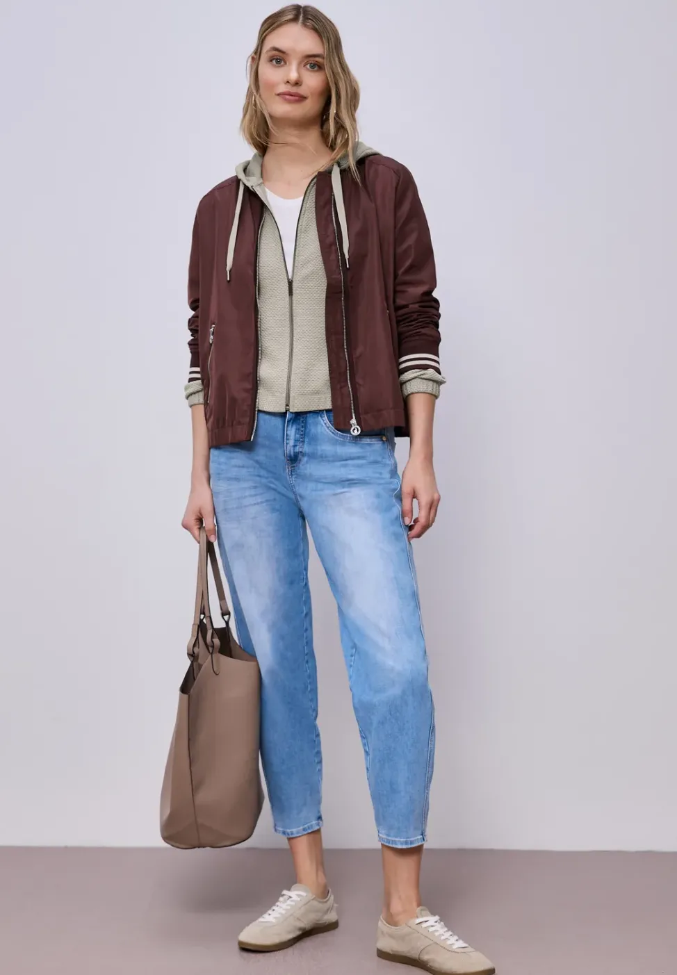 Langarm Jacke mit Kapuze und Zipper