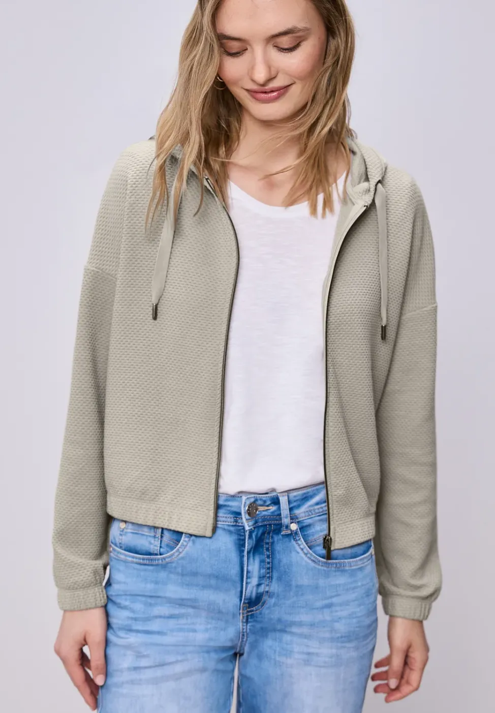 Langarm Jacke mit Kapuze und Zipper