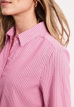 Langarm Bluse aus Seersuckerqualität