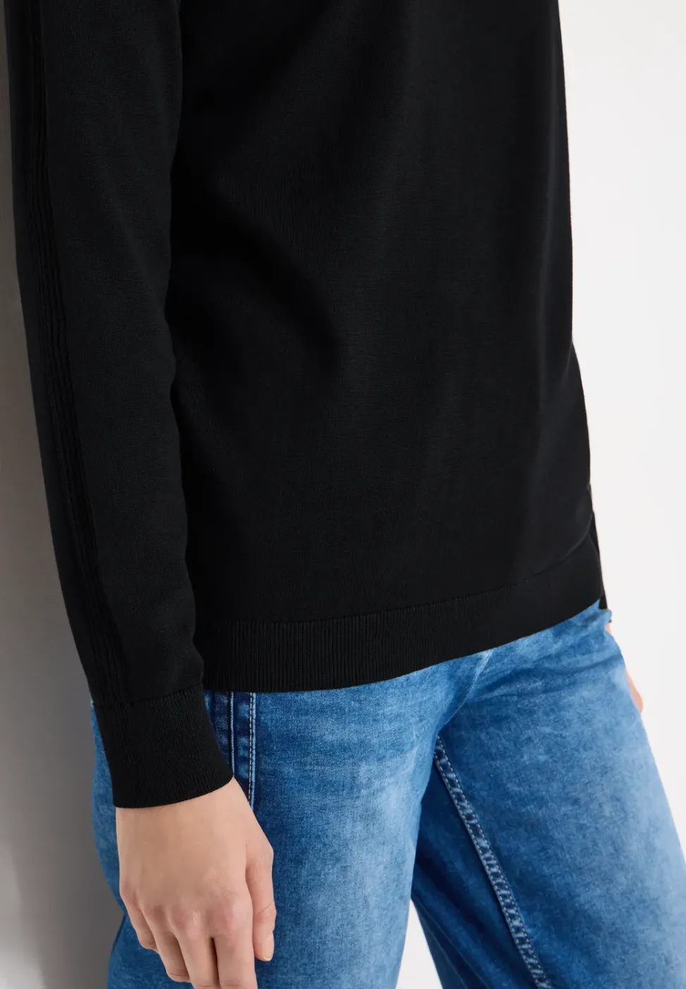 Langarm Pullover mit Rippdetail