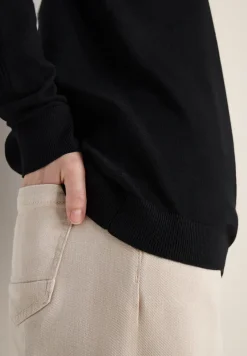 Langarm Pullover mit Rippdetail