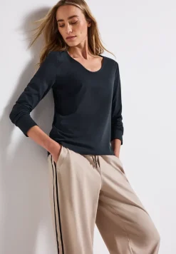 Langarmshirt in Unifarbe