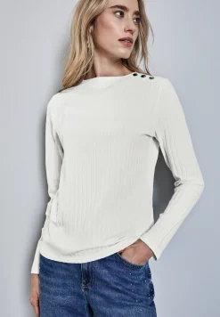 Langarmshirt mit Knopfdetail