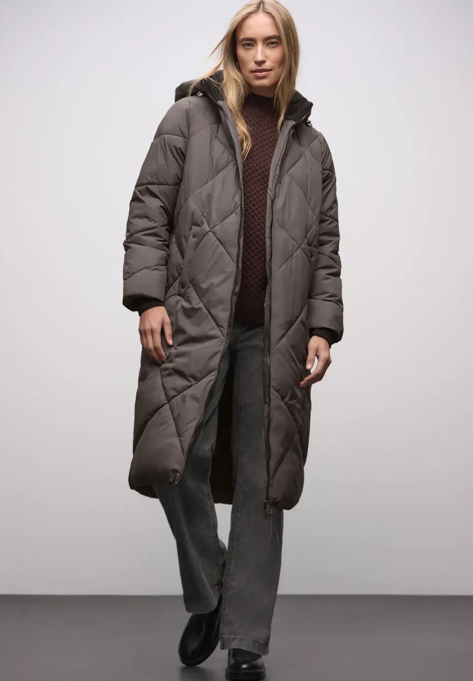 Lange Steppjacke