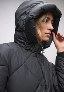 Lange Steppjacke