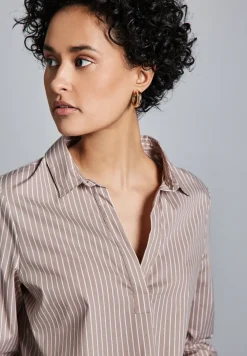 Lange Business-Bluse