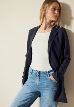 Langer Blazer