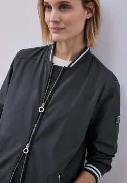 Langer Blouson