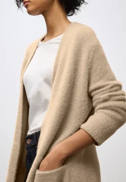 Langer Federgarn Cardigan