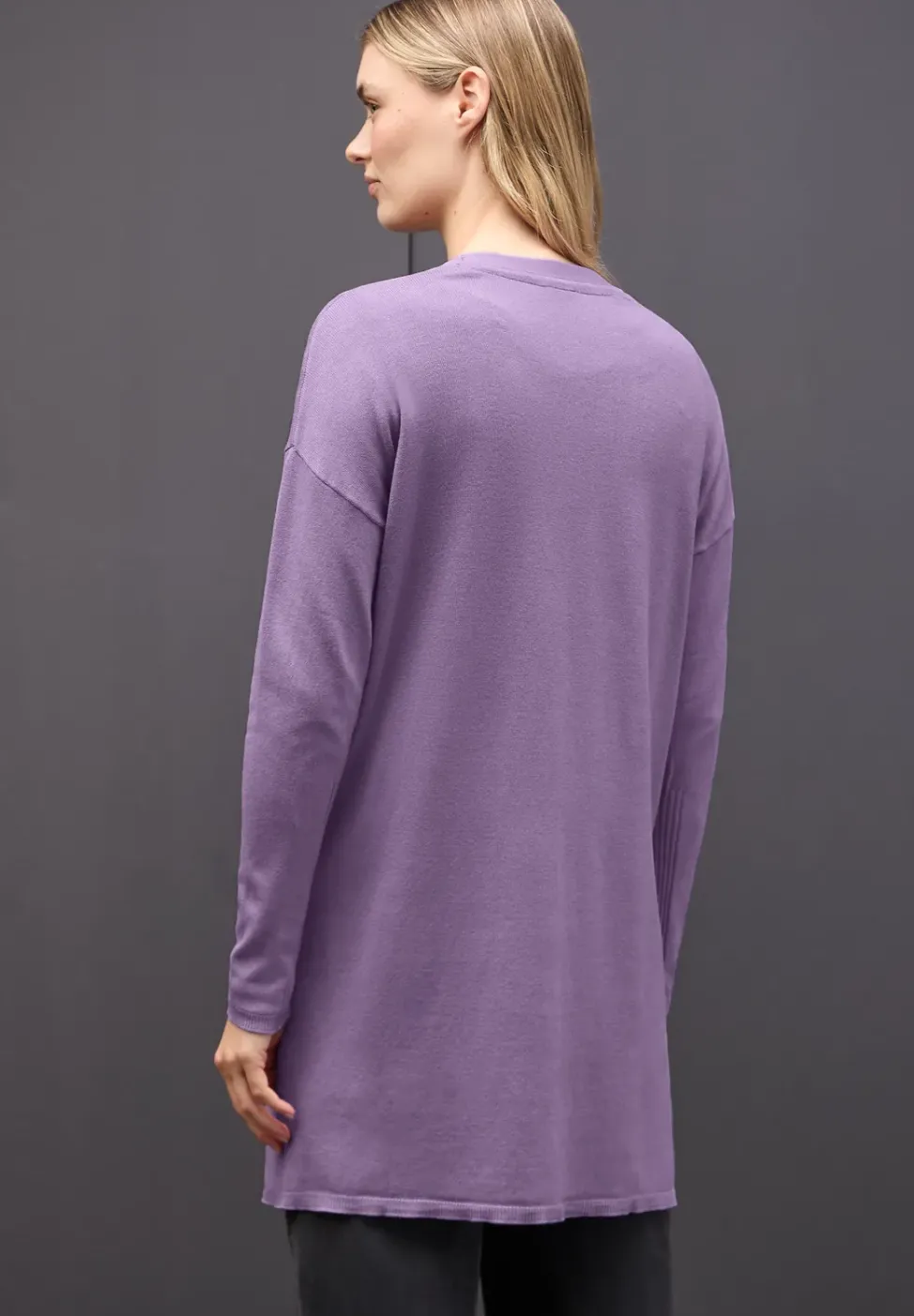 Langer Feinstrickcardigan