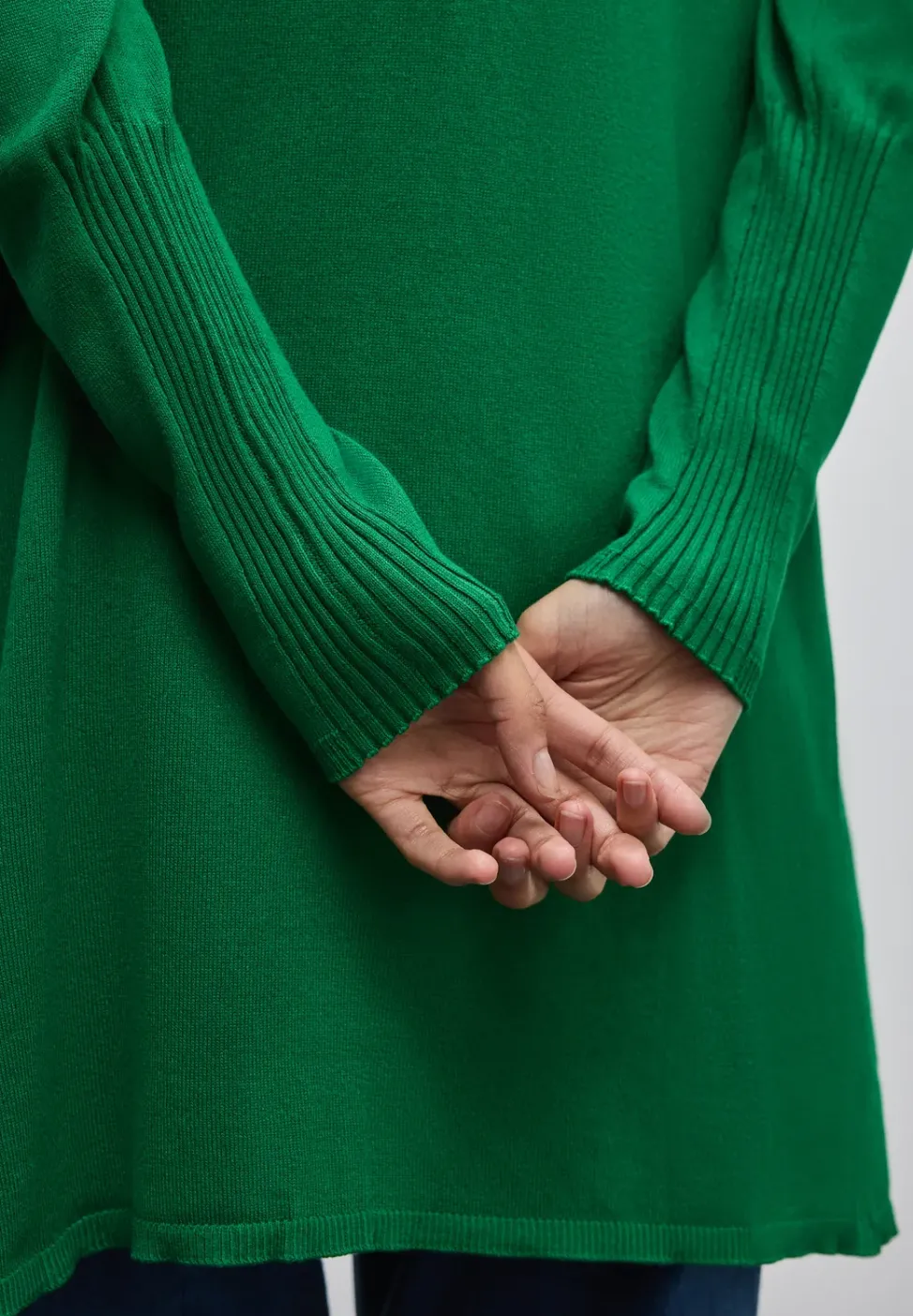 Langer Feinstrickcardigan