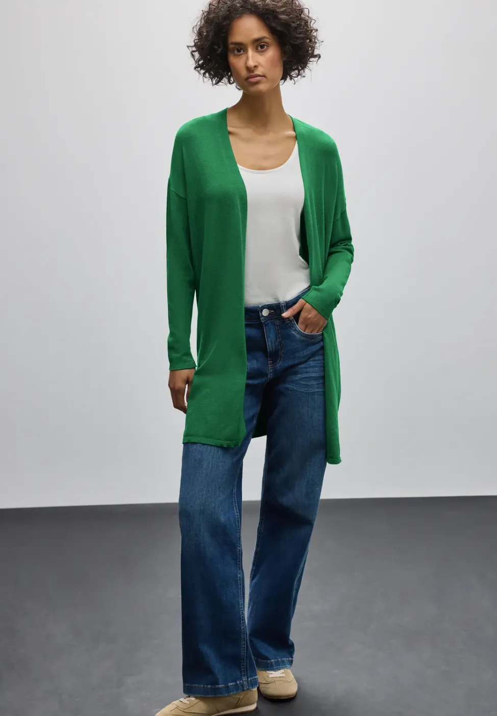 Langer Feinstrickcardigan