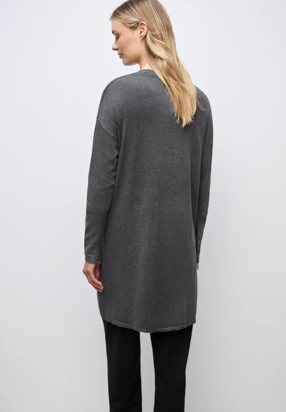 Langer Feinstrickcardigan