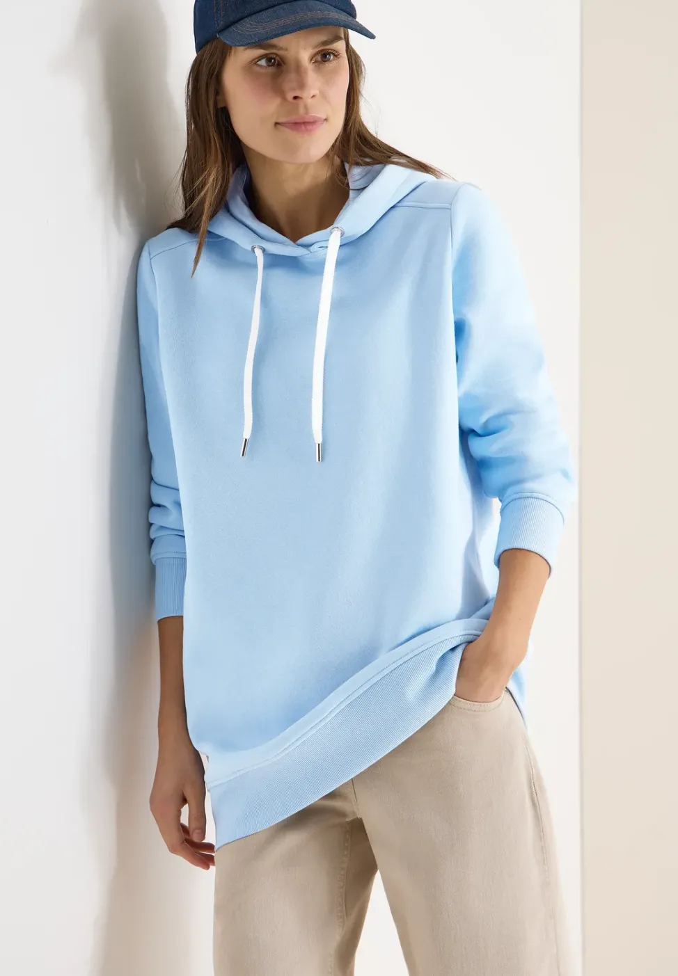 Langer Hoodie