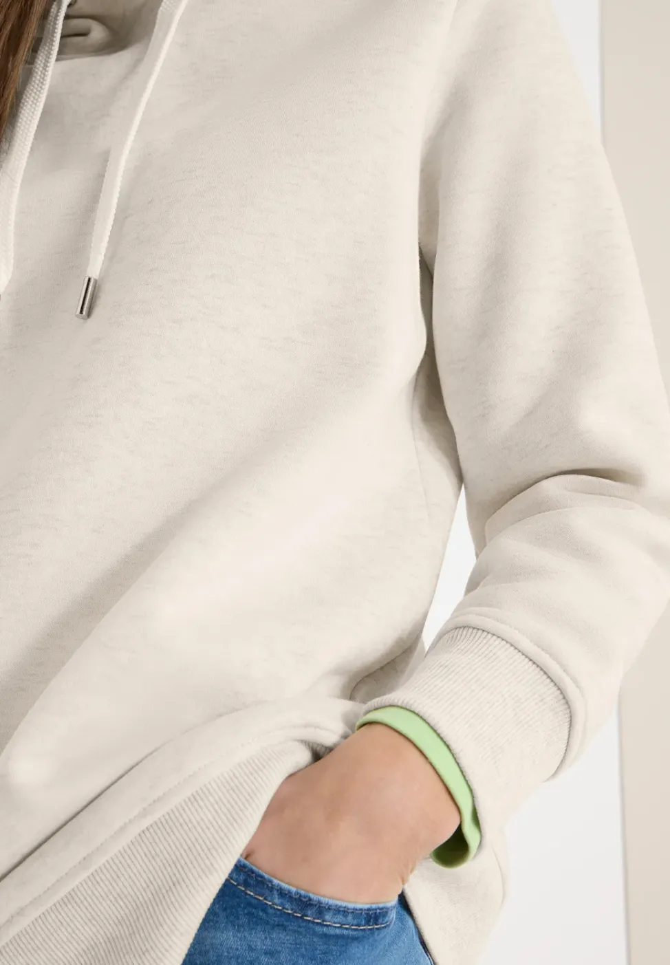 Langer Hoodie