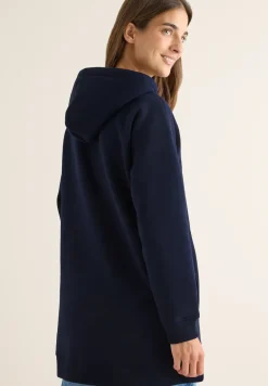 Langer Kapuzenpullover