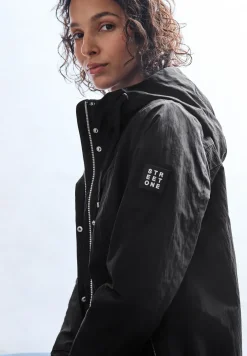 Langer Windbreaker