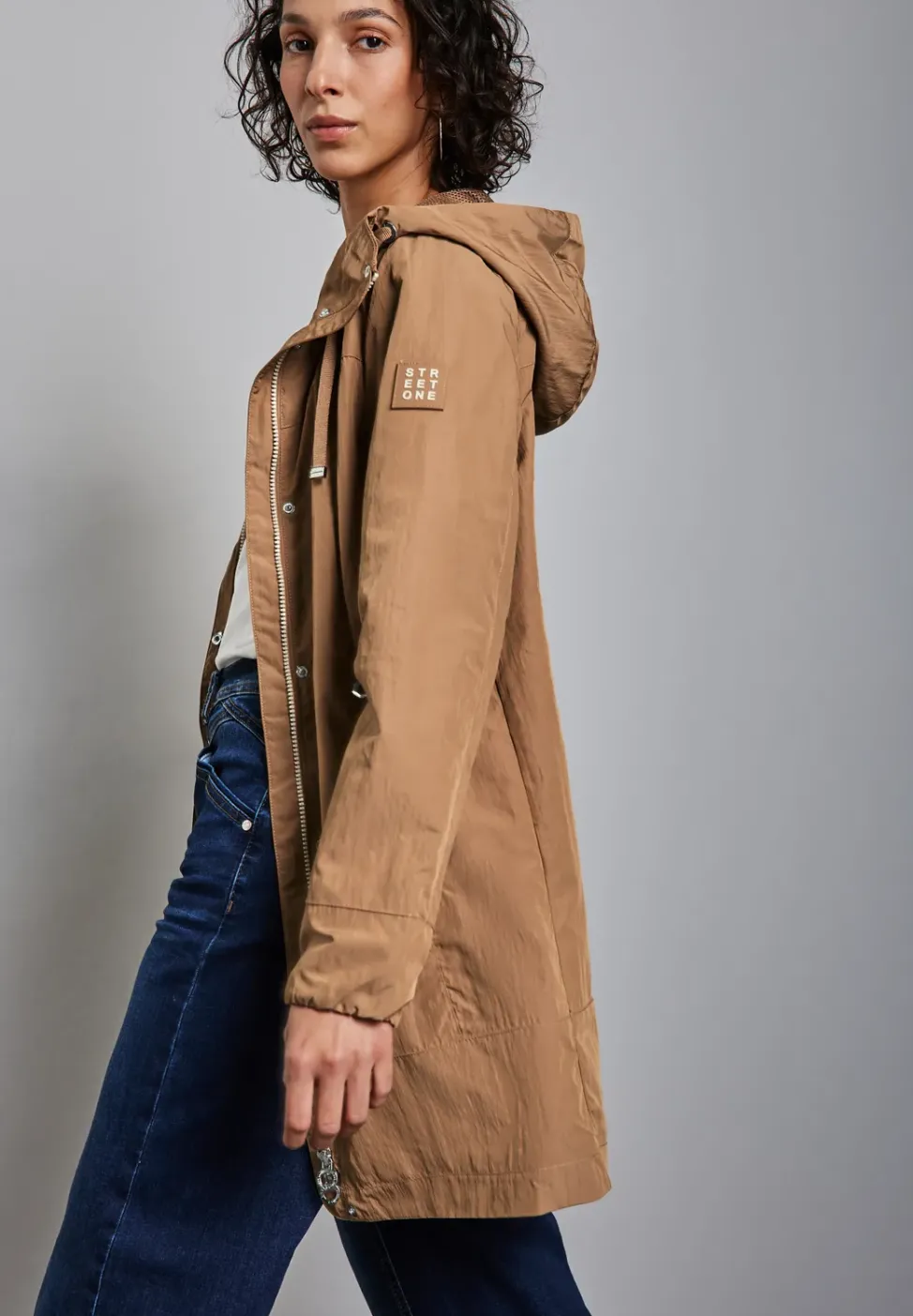 Langer Windbreaker