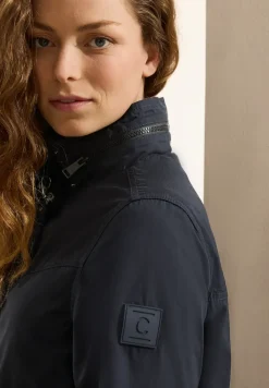 Leichte Übergangsjacke