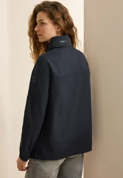 Leichte Übergangsjacke