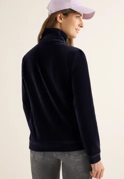 Leichte Cordjacke