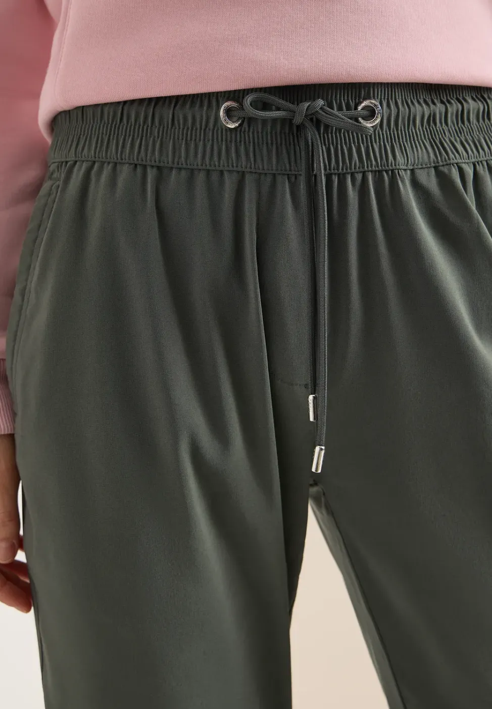 Leichte Hose im Casual Fit mit Stretch