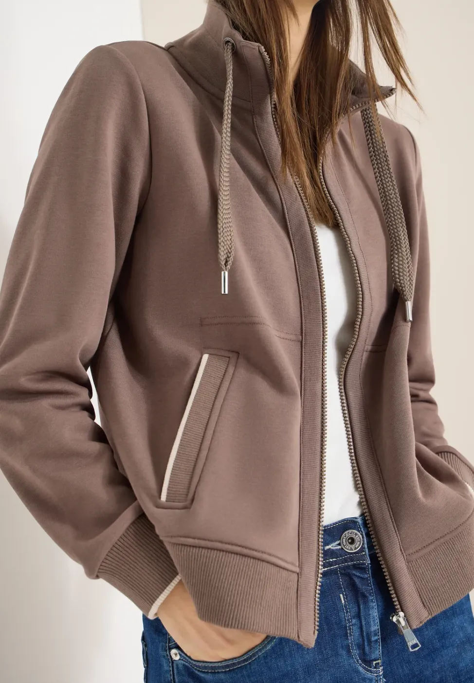 Leichte Jacke
