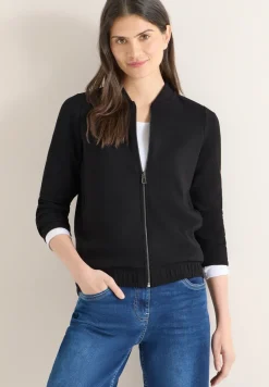 Leichte Jacke