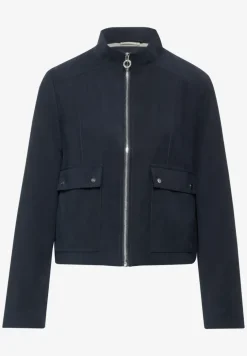 Leichte Jacke
