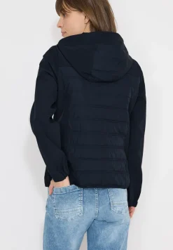 Leichte Jacke