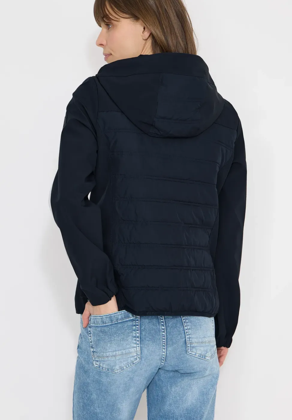 Leichte Jacke