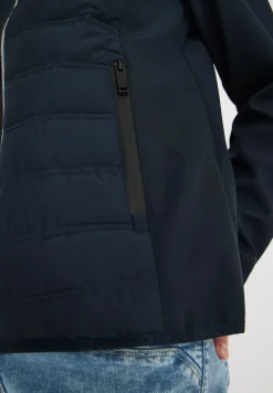 Leichte Jacke