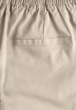 Leichte Shorts