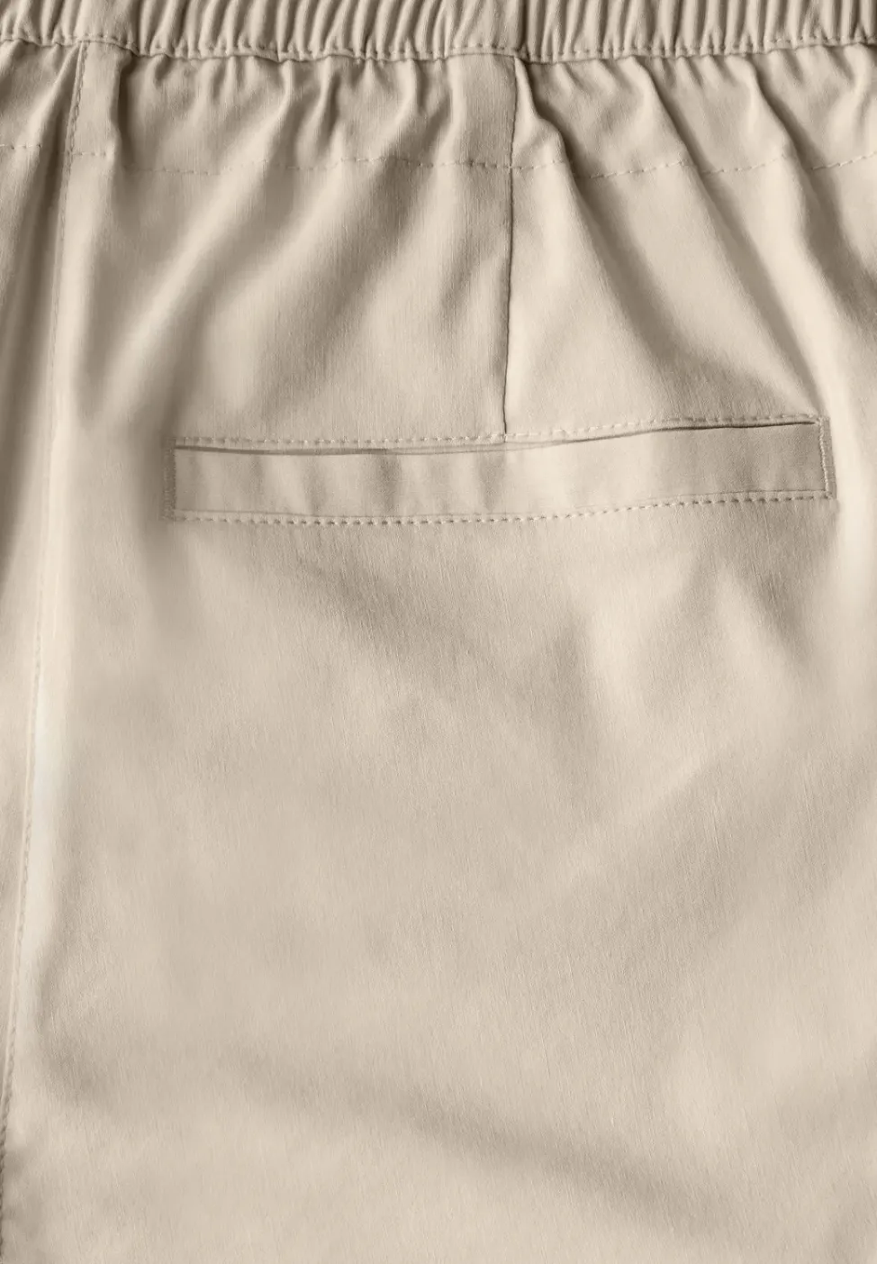 Leichte Shorts