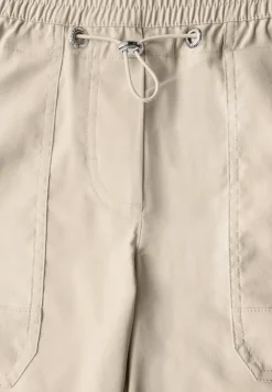 Leichte Shorts