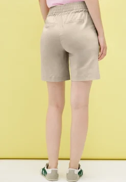 Leichte Shorts