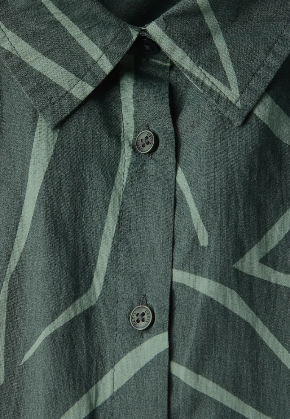 Leichte Baumwollhemdbluse