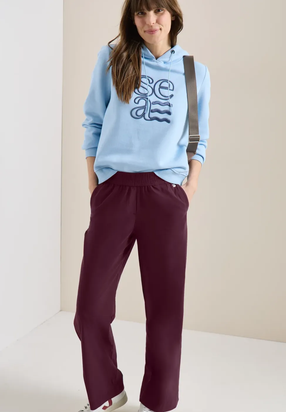 Leichte Hose im Loose Fit mit Stretch