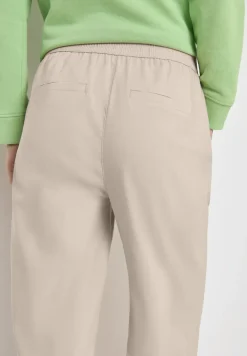 Leichte Hose im Loose Fit mit Stretch