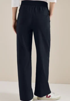 Leichte Hose im Loose Fit mit Stretch