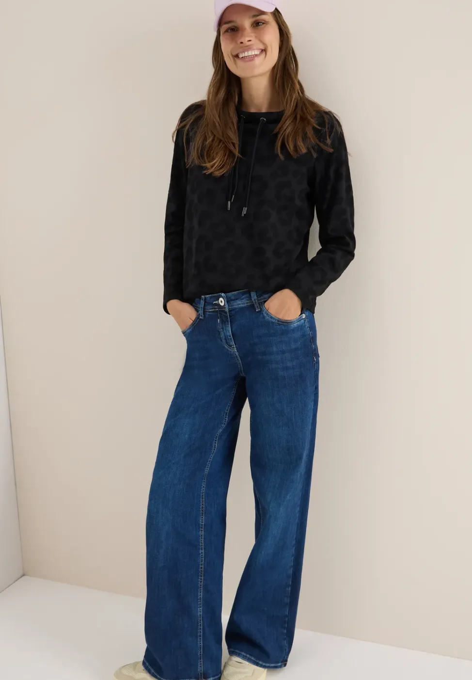 Leo Jacquard Pullover