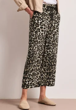 Leo Wide Leg Hose