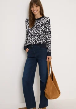 Leo Jacquard Pullover